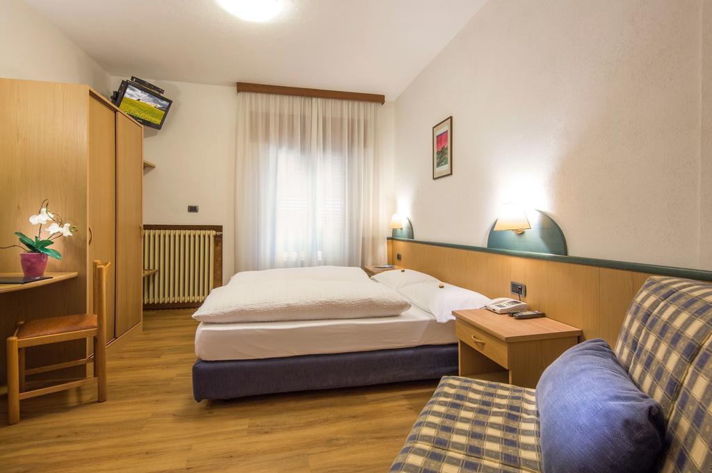 Hotel Garni Ai Serrai Rocca Pietore Extérieur photo
